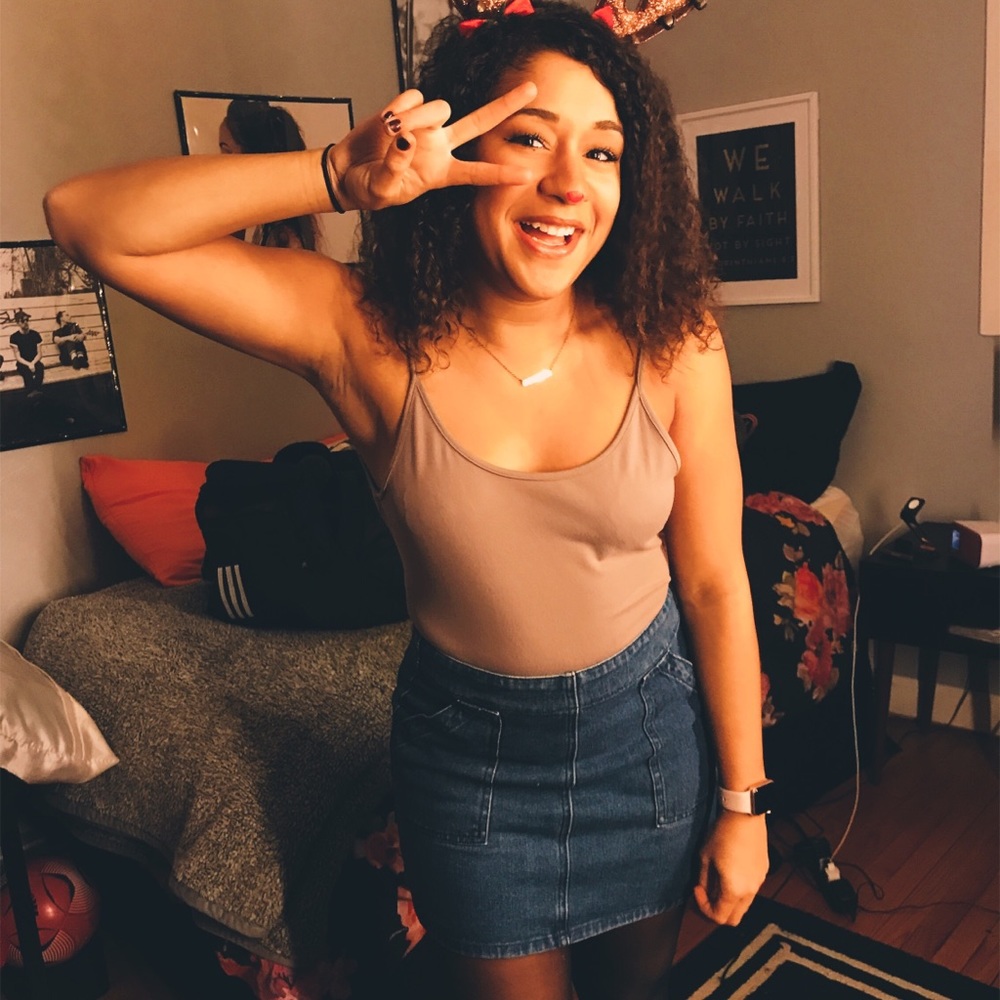 Meet your Posher, Baylee